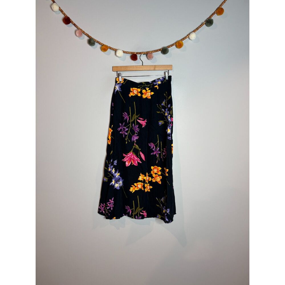 Vtg floral midi skirt
